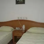 Omega Ambasador Hotel
